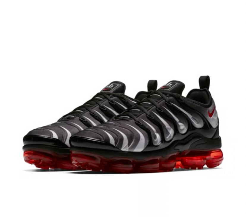 Nike Air VaporMax Plus - Shark