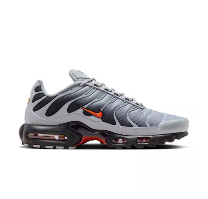 Nike Air Max Plus TN – Wolf Grey/Picante Red