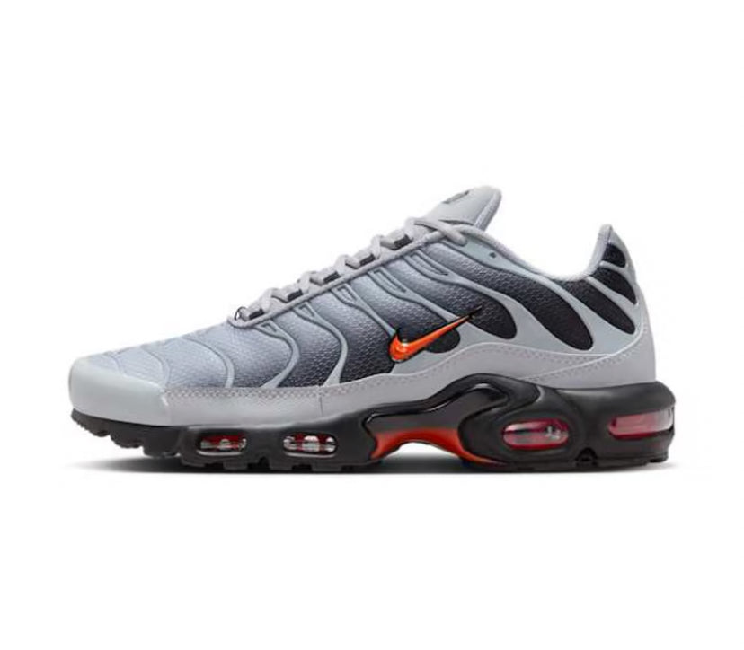 Nike Air Max Plus TN – Wolf Grey/Picante Red