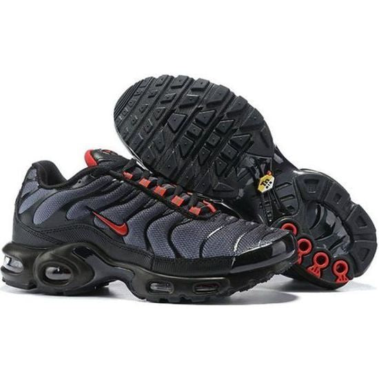 Nike Air Max Plus TN – Black Gradient Red