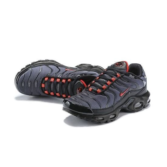 Nike Air Max Plus TN – Black Gradient Red